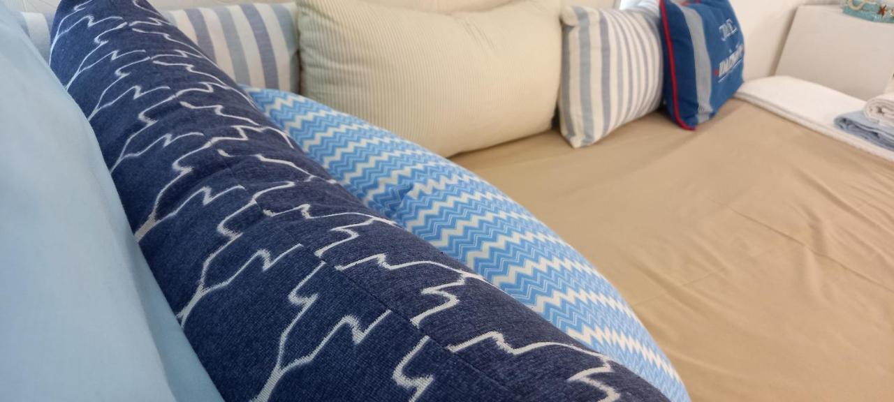 Luxury Loving Home Tolo Luaran gambar