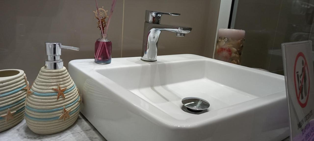 Luxury Loving Home Tolo Luaran gambar